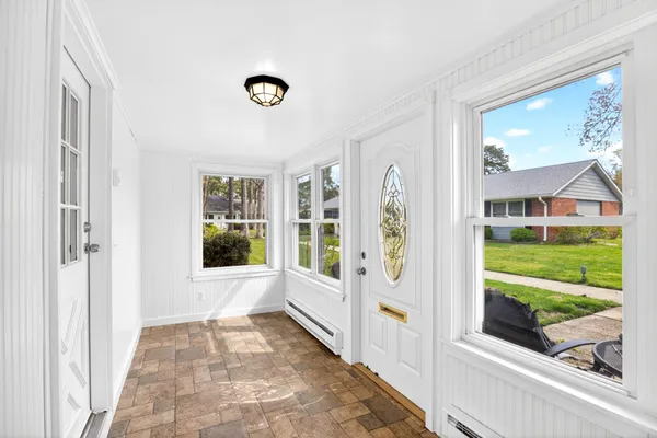Property Slideshow image 3 of 25 | 692 plymouth dr, Lakewood, NJ, 08701