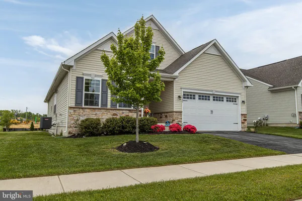 Property Slideshow image 2 of 51 | 1105 kayla ln, Townsend, DE, 19734