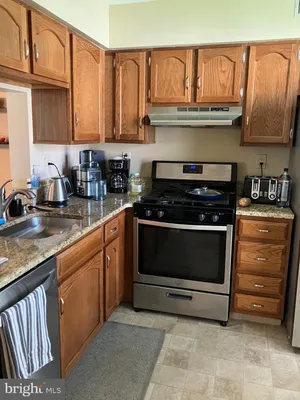 Property Slideshow image 3 of 32 | 5712 adelaide dr b, Mount Laurel, NJ, 08054