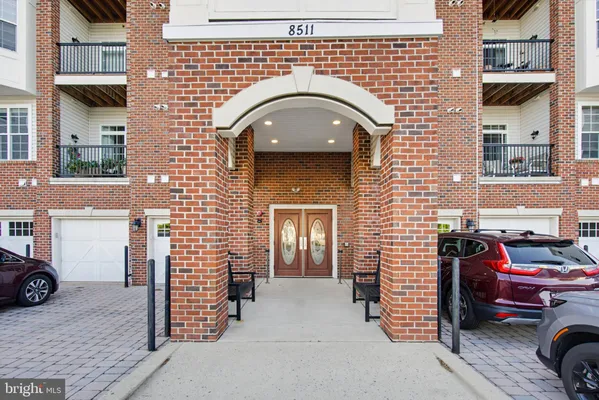Property Slideshow image 3 of 34 | 8511 coltrane ct 204, Ellicott City, MD, 21043