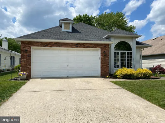 Property Slideshow image 2 of 32 | 1512 burr oak rd, Toms River, NJ, 08755