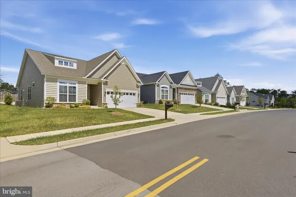 Property Slideshow image 3 of 53 | 105 amberfield ct, Winchester, VA, 22602