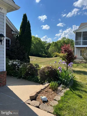 Property Slideshow image 3 of 75 | 27 hanover ct, Fredericksburg, VA, 22406