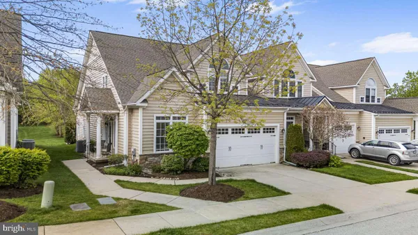 Property Slideshow image 2 of 25 | 1143 balfour cir, Phoenixville, PA, 19460