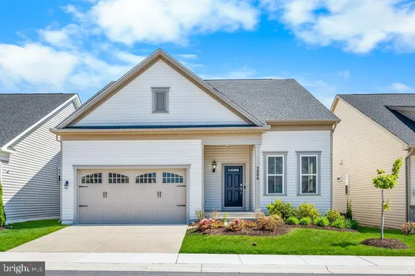 Property Slideshow image 2 of 63 | 2806 water strider way, Odenton, MD, 21113