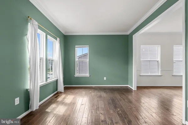 Property Slideshow image 2 of 52 | 109 emperor dr, Lake Frederick, VA, 22630
