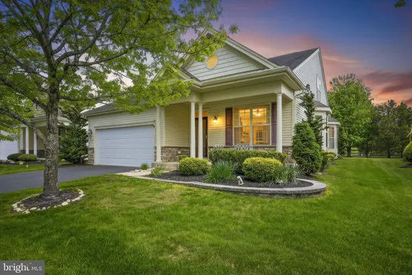 Property Slideshow image 3 of 55 | 39 newport st, Barnegat, NJ, 08005