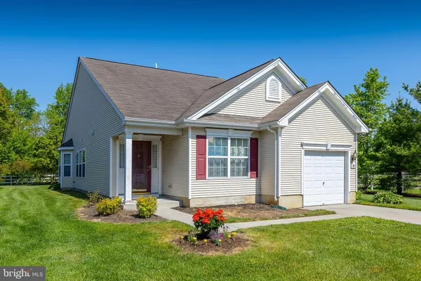 Property Slideshow image 2 of 33 | 30 brattleboro rd, Woolwich Twp, NJ, 08085