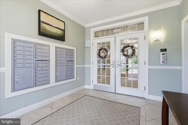 Property Slideshow image 3 of 63 | 15100 heather mill ln 301, Haymarket, VA, 20169