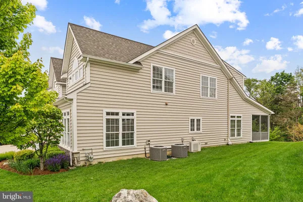 Property Slideshow image 3 of 41 | 1212 calista ln, Phoenixville, PA, 19460