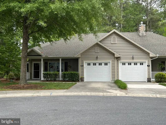 Property Slideshow image 2 of 41 | 2 huckleberry dr 59, Georgetown, DE, 19947