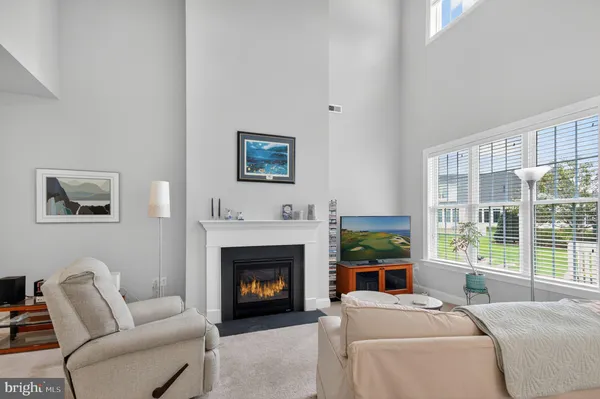 Property Slideshow image 3 of 23 | 922 turnstone cir, Salisbury, MD, 21804