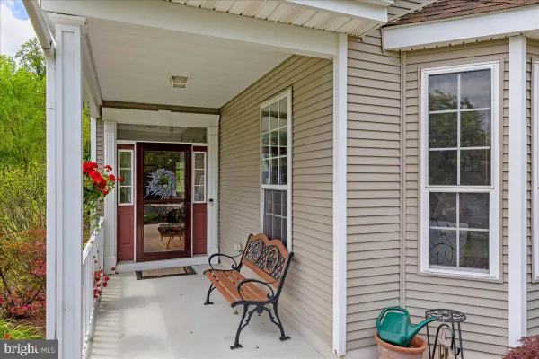 Property Slideshow image 2 of 33 | 10 fitzgerald ln, Columbus, NJ, 08022