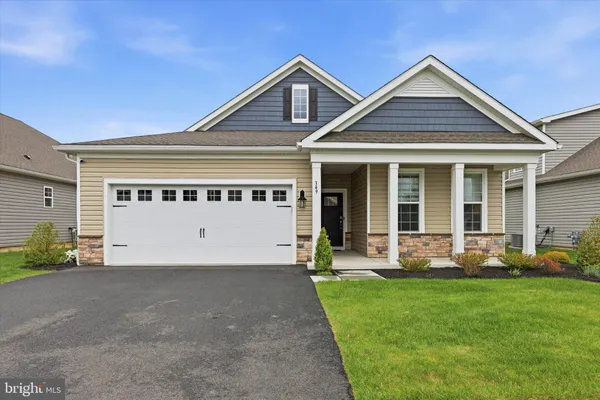 Property Slideshow image 2 of 39 | 349 bandon dunes ct, Moorestown, NJ, 08057