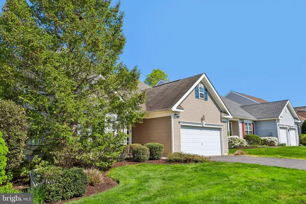 Property Slideshow image 2 of 46 | 2141 four seasons blvd, Macungie, PA, 18062