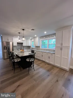 Property Slideshow image 3 of 24 | 190 dorchester dr, Southampton, NJ, 08088