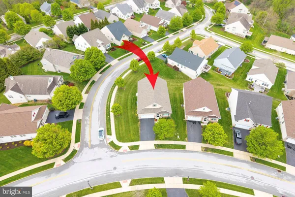 Property Slideshow image 2 of 33 | 200 gaston ln, Coatesville, PA, 19320