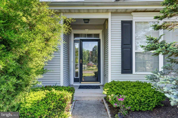 Property Slideshow image 3 of 5 | 7 allister ln, Columbus, NJ, 08022
