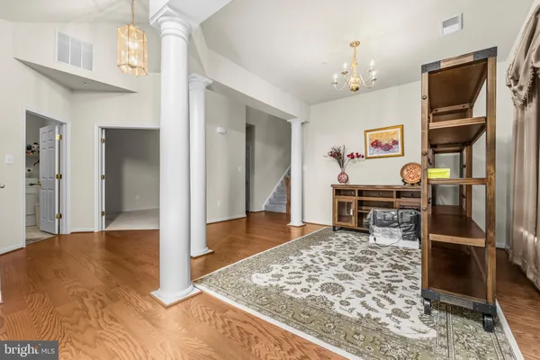 Property Slideshow image 3 of 31 | 4614 diamond ridge ln, White Plains, MD, 20695