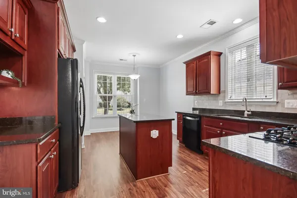 Property Slideshow image 3 of 34 | 9765 big bethel cir, Fredericksburg, VA, 22407
