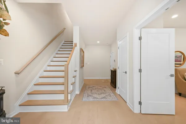 Property Slideshow image 3 of 62 | 43909 evelyn path ter, Ashburn, VA, 20147