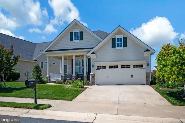 Property Slideshow image 3 of 88 | 7910 burbank ave, Fredericksburg, VA, 22407