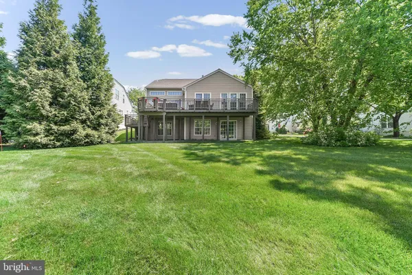 Property Slideshow image 3 of 61 | 432 lilac dr, Kennett Square, PA, 19348