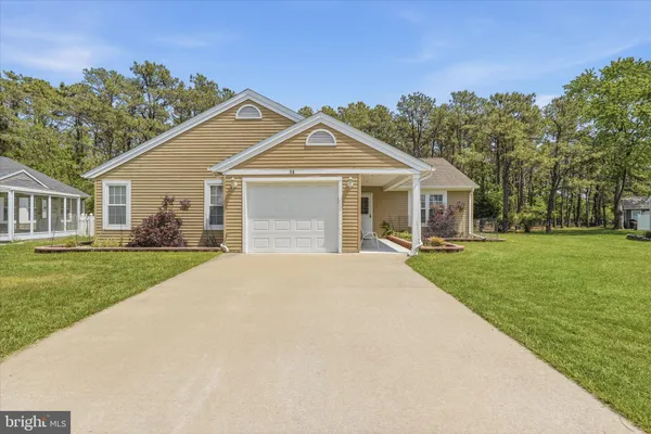 Property Slideshow image 2 of 26 | 14 abbey ct, Forked River, NJ, 08731