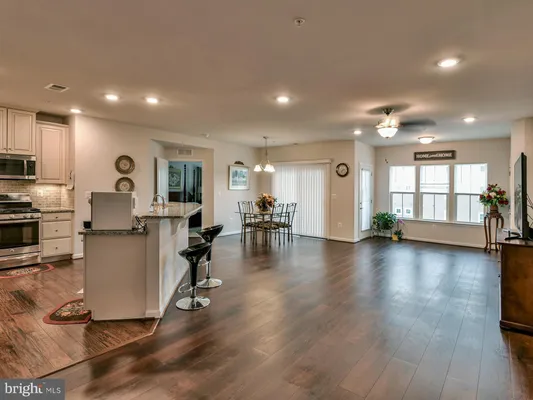 Property Slideshow image 2 of 38 | 2241 john gravel rd m, Marriottsville, MD, 21104