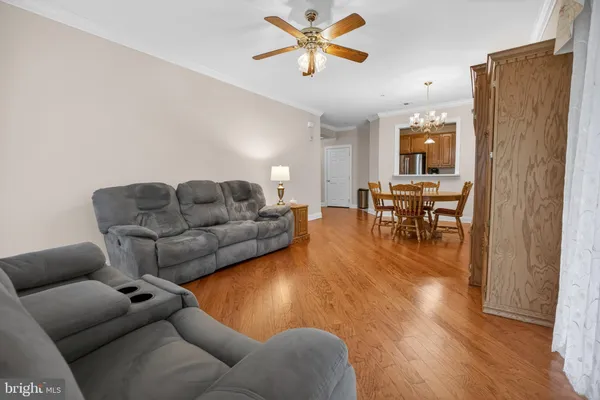Property Slideshow image 3 of 30 | 5000 village way 5307, Upper Chichester, PA, 19061