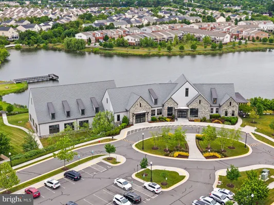 Property Slideshow image 3 of 82 | 23640 bolton crescent ter 403, Ashburn, VA, 20148