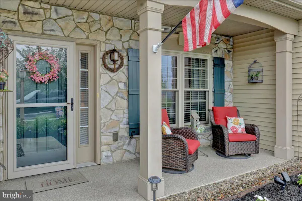 Property Slideshow image 3 of 37 | 918 lantern dr, Lebanon, PA, 17046