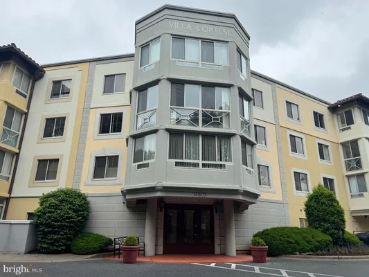 Property Slideshow image 2 of 27 | 14805 pennfield cir 412, Silver Spring, MD, 20906