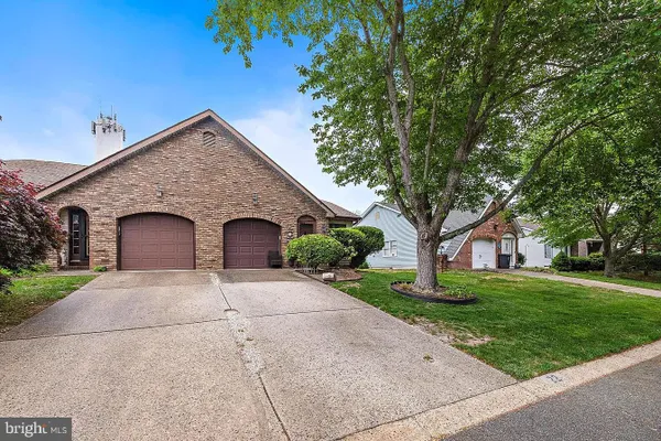 Property Slideshow image 3 of 35 | 22 fir rd, Manahawkin, NJ, 08050