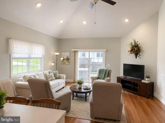 Property Slideshow image 3 of 3 | 1720 sherry ln, Harrisonburg, VA, 22801
