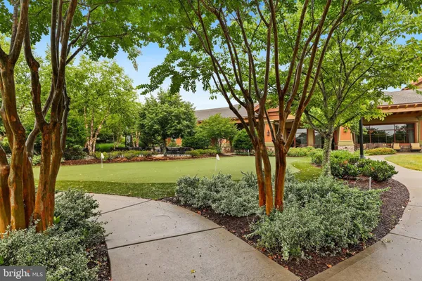 Property Slideshow image 3 of 9 | 37 battery point dr, Fredericksburg, VA, 22406