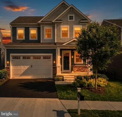 Property Slideshow image 2 of 48 | 43489 bettys farm dr, Chantilly, VA, 20152