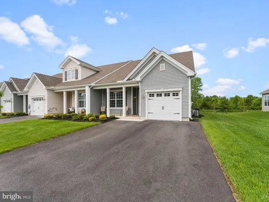 Property Slideshow image 3 of 59 | 43 queensferry dr, Williamstown, NJ, 08094