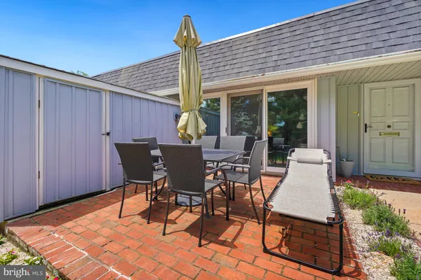 Property Slideshow image 3 of 43 | 15000 candover ct 278-b, Silver Spring, MD, 20906