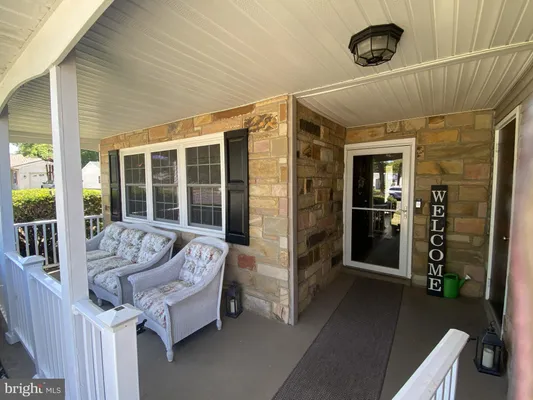 Property Slideshow image 2 of 22 | 71 huntington dr, Southampton, NJ, 08088