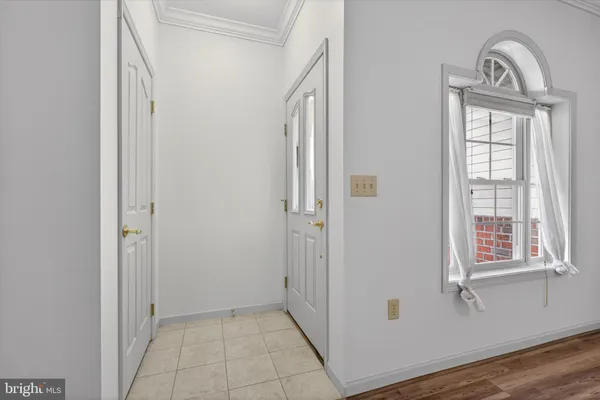Property Slideshow image 3 of 24 | 130 leonard ln, Harrisburg, PA, 17111
