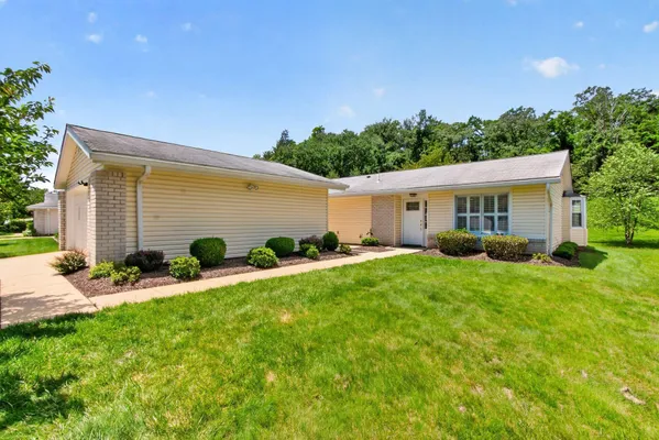 Property Slideshow image 2 of 34 | 3609 tarkington ln 60-a, Silver Spring, MD, 20906