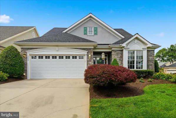 Property Slideshow image 3 of 57 | 13452 fieldstone way, Gainesville, VA, 20155