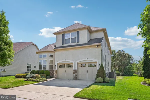 Property Slideshow image 3 of 57 | 23 copley cir, West Berlin, NJ, 08091
