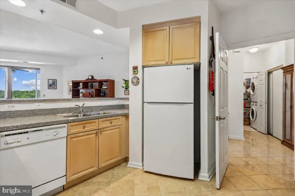 Property Slideshow image 2 of 55 | 3200 n leisure world blvd 712, Silver Spring, MD, 20906