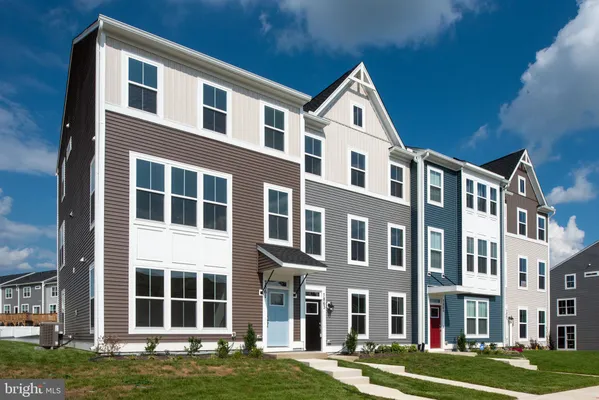 Property Slideshow image 2 of 27 | 8824 selby ct, Spotsylvania, VA, 22551