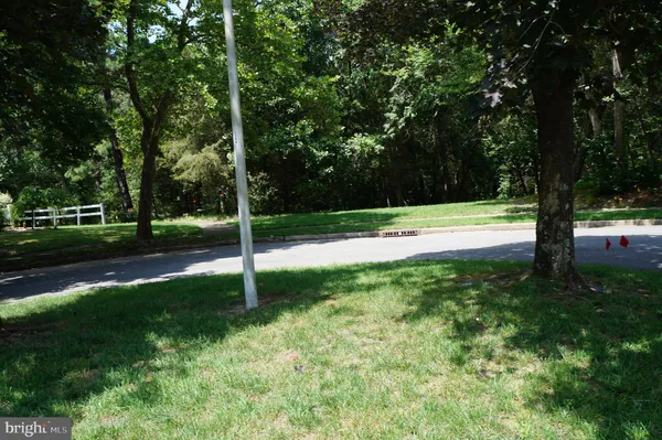 Property Slideshow image 2 of 41 | 715 wooton ct a, Manchester Township, NJ, 08759