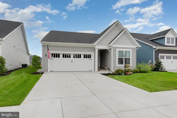 Property Slideshow image 2 of 58 | 318 rustic wood dr, Gettysburg, PA, 17325