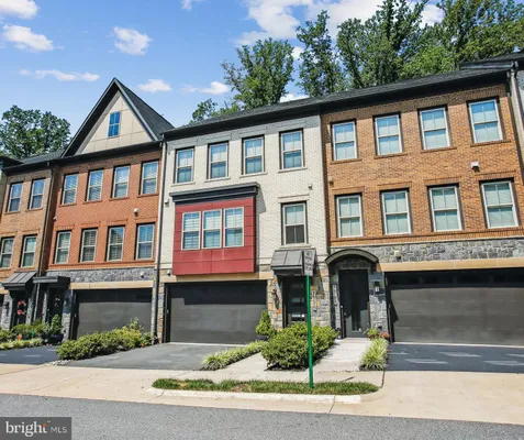 Property Slideshow image 2 of 35 | 7770 belvale dr, Alexandria, VA, 22315