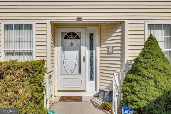 Property Slideshow image 3 of 37 | 382 saint thomas blvd, Williamstown, NJ, 08094